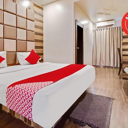 Oyo 47777 Hotel Laxminarayan Aurangābād Extérieur photo