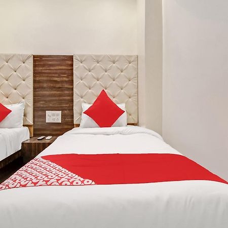 Oyo 47777 Hotel Laxminarayan Aurangābād Extérieur photo