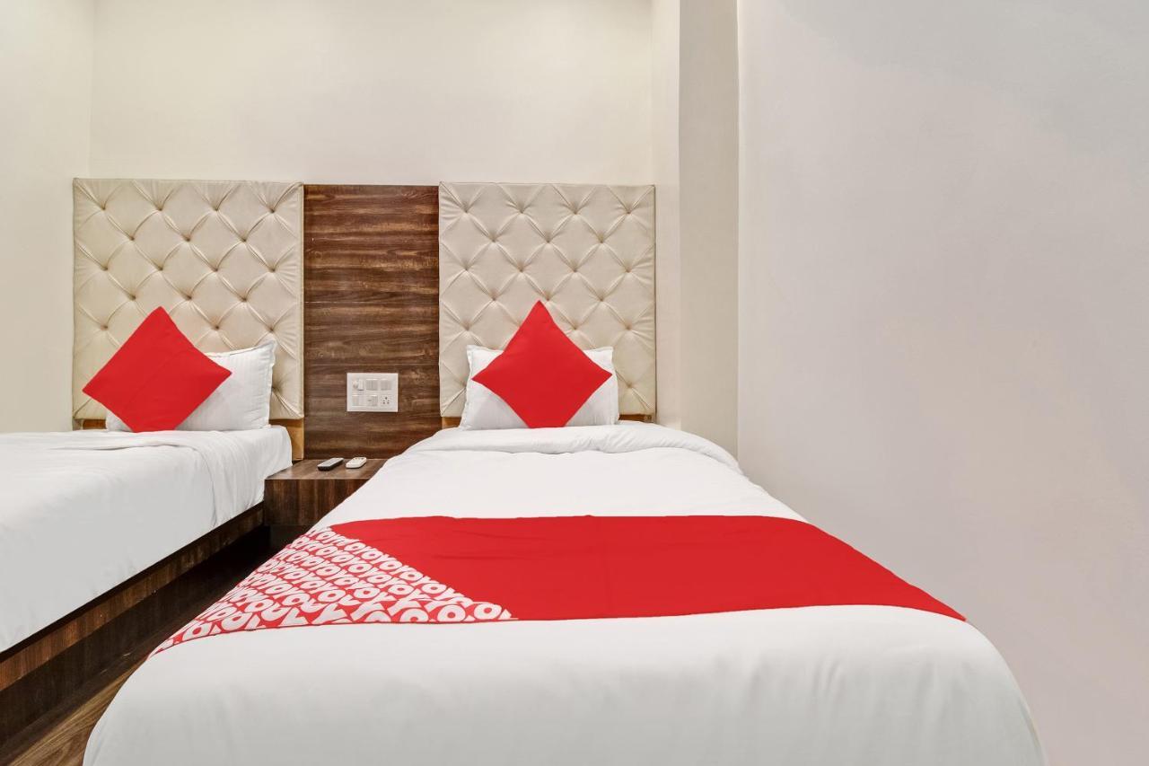 Oyo 47777 Hotel Laxminarayan Aurangābād Extérieur photo