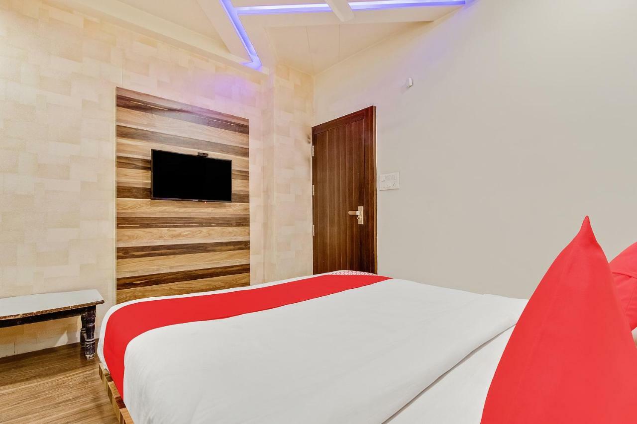 Oyo 47777 Hotel Laxminarayan Aurangābād Extérieur photo